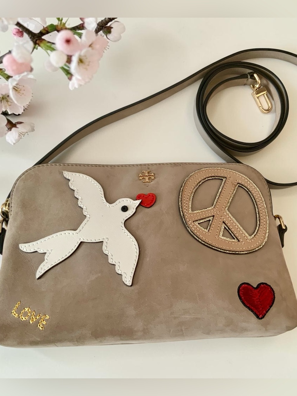 TORY BURCH PEACE LOVE CROSSBODY BAG EXC CONDITION - Picture 1 of 12